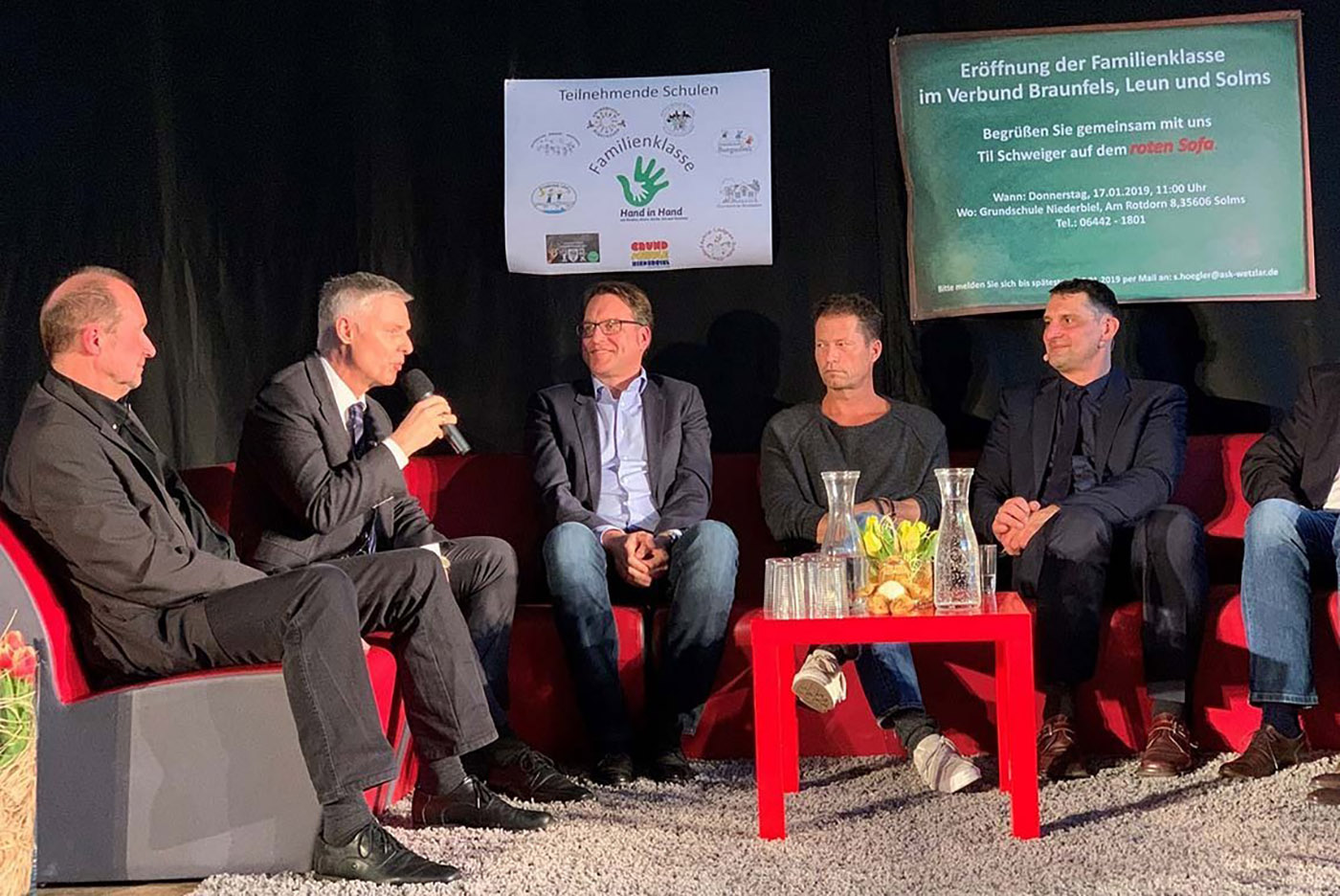 Grundschule Niederbiel Diskussion Familienklasse 2019 Grundschule Niederbiel Diskussion Familienklasse 2019