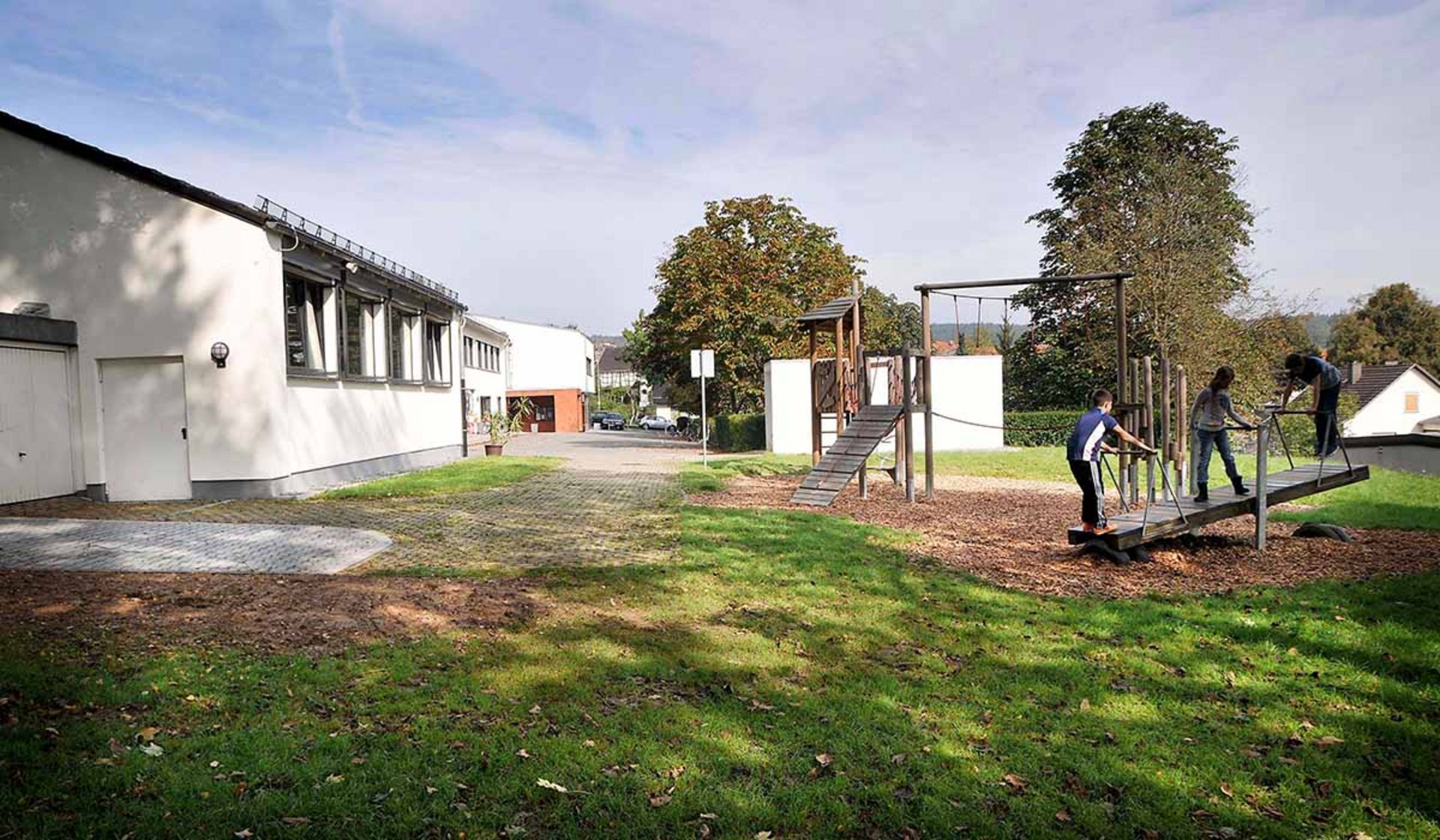 Grundschule Niederbiel Pausen Spielplatz