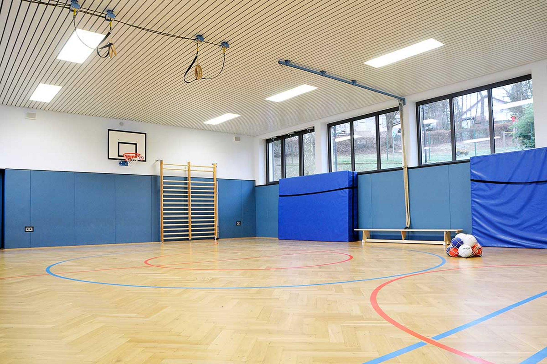 Grundschule Niederbiel Turnhalle